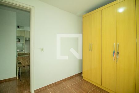 Quarto 2 de apartamento para alugar com 2 quartos, 38m² em Jardim Leopoldina, Porto Alegre