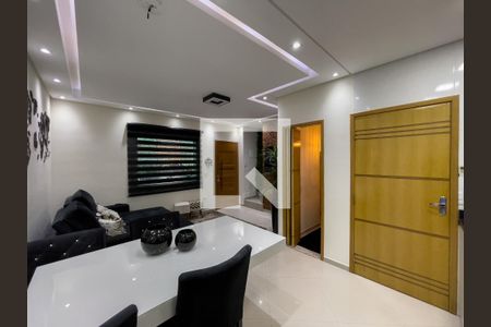 Sala e Cozinha de casa de condomínio à venda com 2 quartos, 70m² em Vila Ré, São Paulo