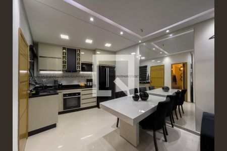 Sala e Cozinha de casa de condomínio à venda com 2 quartos, 70m² em Vila Ré, São Paulo