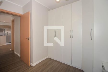 Quarto 2 de apartamento para alugar com 2 quartos, 46m² em Costa E Silva, Porto Alegre