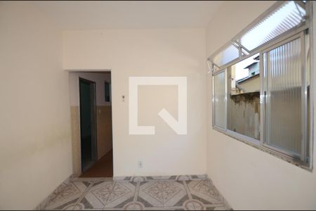 Casa à venda com 60m², 2 quartos e 1 vagaSala