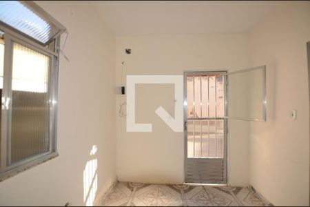 Casa à venda com 60m², 2 quartos e 1 vagaSala