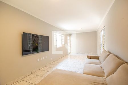 Sala de casa à venda com 2 quartos, 280m² em Novo Osasco, Osasco