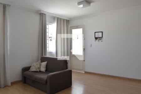 Sala de casa para alugar com 3 quartos, 70m² em Bairro Alto, Curitiba