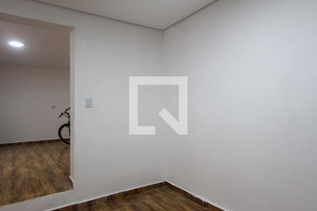 Sala  de casa para alugar com 1 quarto, 20m² em Vila Industrial, São Paulo