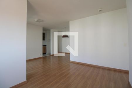 Sala de apartamento à venda com 2 quartos, 76m² em Taquaral, Campinas