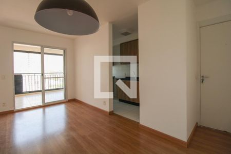 Sala de apartamento à venda com 2 quartos, 76m² em Taquaral, Campinas