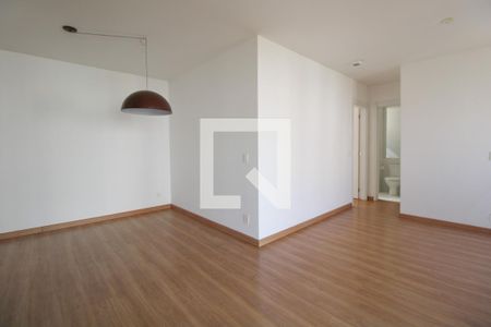 Sala de apartamento à venda com 2 quartos, 76m² em Taquaral, Campinas