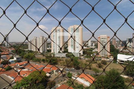 Varanda vista de apartamento à venda com 2 quartos, 76m² em Taquaral, Campinas