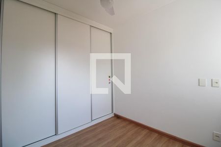 Quarto de apartamento à venda com 2 quartos, 76m² em Taquaral, Campinas