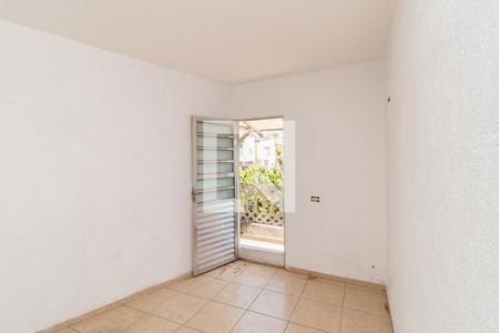 Sala 2 de casa para alugar com 2 quartos, 55m² em Vila Gustavo, São Paulo