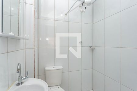 Banheiro de kitnet/studio para alugar com 1 quarto, 21m² em Aclimação, São Paulo