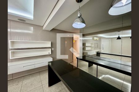 Apartamento à venda com 4 quartos, 138m² em Lourdes, Belo Horizonte