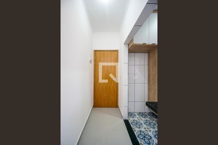 Hall de entrada de apartamento para alugar com 2 quartos, 43m² em Vila Carrão, São Paulo