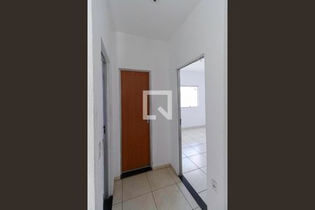 Corredor de apartamento para alugar com 2 quartos, 120m² em Nacional, Contagem