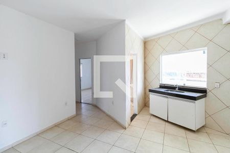 Sala/Cozinha de apartamento para alugar com 2 quartos, 120m² em Nacional, Contagem