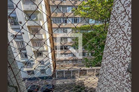 Sala vista da janela de apartamento à venda com 2 quartos, 83m² em Flamengo, Rio de Janeiro