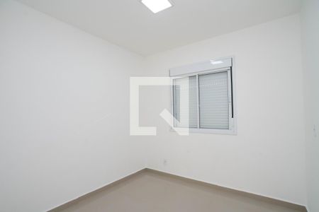 Quarto 2 de apartamento para alugar com 2 quartos, 46m² em Jardim Flor da Montanha, Guarulhos