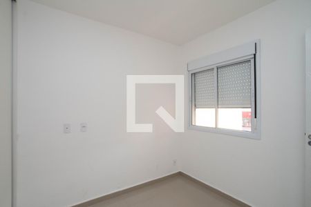 Quarto 1 de apartamento para alugar com 2 quartos, 46m² em Jardim Flor da Montanha, Guarulhos