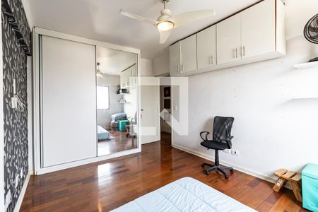 Apartamento à venda com 141m², 3 quartos e 4 vagas Apartamento à venda com 141m², 3 quartos e 4 vagasQuarto 2