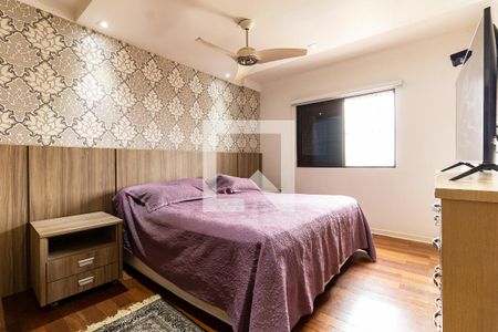 Apartamento à venda com 141m², 3 quartos e 4 vagas Apartamento à venda com 141m², 3 quartos e 4 vagasSuíte