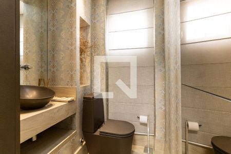 Apartamento à venda com 141m², 3 quartos e 4 vagas Apartamento à venda com 141m², 3 quartos e 4 vagasLavabo