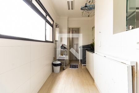 Apartamento à venda com 141m², 3 quartos e 4 vagas Apartamento à venda com 141m², 3 quartos e 4 vagasLavanderia