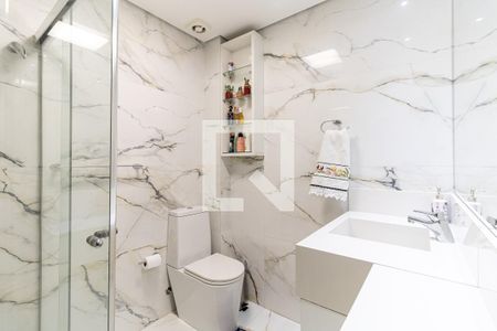 Apartamento à venda com 141m², 3 quartos e 4 vagas Apartamento à venda com 141m², 3 quartos e 4 vagasBanheiro Social