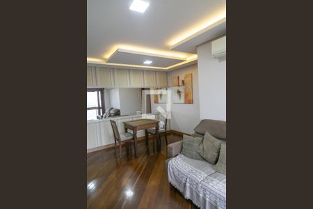 Sala de apartamento para alugar com 2 quartos, 77m² em Rio Branco, Porto Alegre