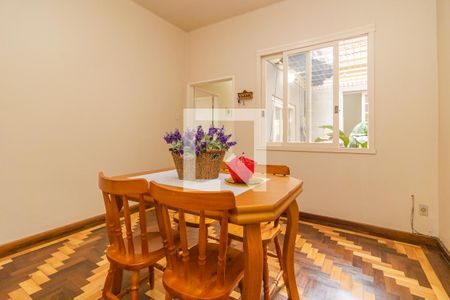 Sala de jantar de casa à venda com 3 quartos, 120m² em Teresópolis, Porto Alegre