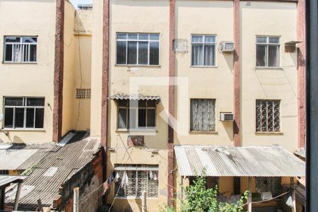 Vista da Sala de apartamento para alugar com 2 quartos, 99m² em Centro, Belford Roxo