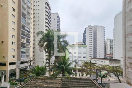 Vista de apartamento para alugar com 2 quartos, 74m² em Centro, Guarujá