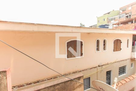 Vista do Quarto 1 de casa para alugar com 2 quartos, 60m² em Jardim Cibele, São Paulo