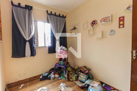 Quarto 1 de casa para alugar com 2 quartos, 60m² em Jardim Cibele, São Paulo