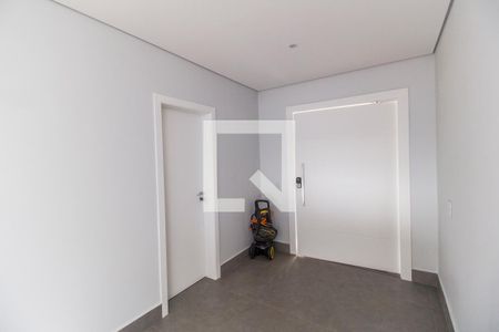 Hall de entrada de casa de condomínio à venda com 5 quartos, 338m² em Parque Sinai, Santana de Parnaíba