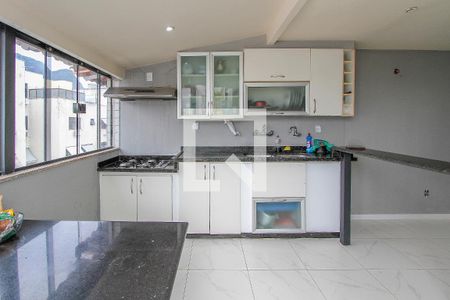 Cozinha de apartamento para alugar com 3 quartos, 120m² em Barra da Tijuca, Rio de Janeiro