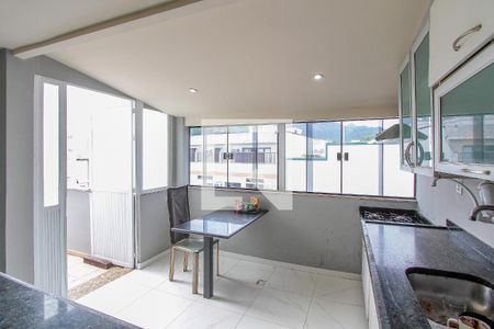 Cozinha de apartamento para alugar com 3 quartos, 120m² em Barra da Tijuca, Rio de Janeiro