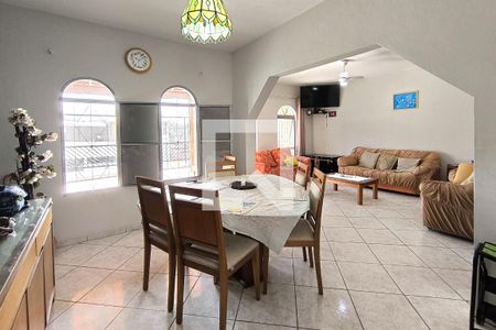 Sala de casa à venda com 3 quartos, 184m² em Jardim Sales, Jundiaí