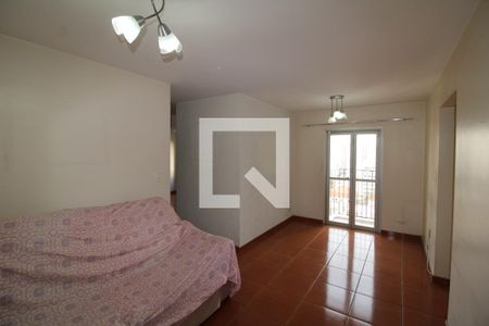 Sala de apartamento para alugar com 3 quartos, 70m² em Jardim São Paulo, São Paulo