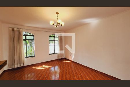 Sala de casa para alugar com 3 quartos, 180m² em Jardim Torres Sao Jose, Jundiaí