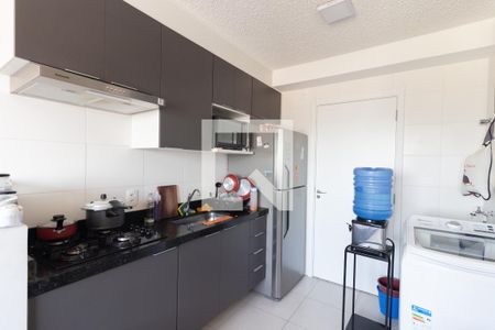 Sala/Cozinha de apartamento para alugar com 2 quartos, 32m² em Fazenda Aricanduva, São Paulo