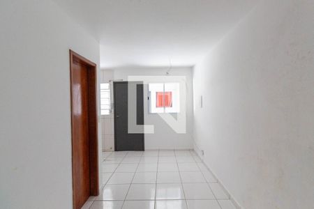 Sala/Cozinha de apartamento à venda com 1 quarto, 30m² em Vila Uniao (zona Leste), São Paulo