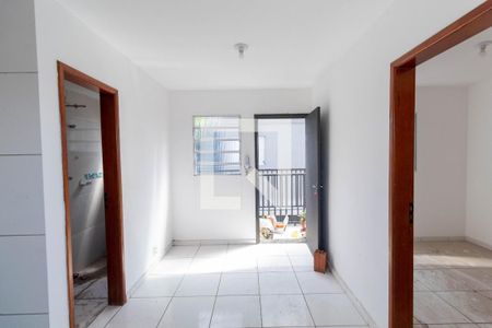 Sala/Cozinha de apartamento para alugar com 1 quarto, 30m² em Vila Uniao (zona Leste), São Paulo