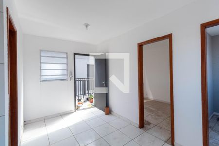 Sala/Cozinha de apartamento à venda com 1 quarto, 30m² em Vila Uniao (zona Leste), São Paulo