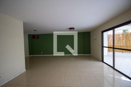 Sala de apartamento para alugar com 3 quartos, 200m² em Recreio dos Bandeirantes, Rio de Janeiro