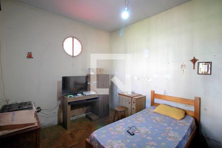 Quarto 1 de casa à venda com 3 quartos, 90m² em Sagrada Família, Belo Horizonte