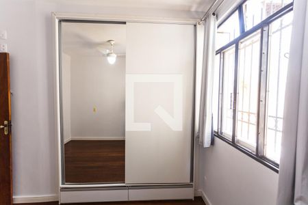 Armário da Suíte de apartamento para alugar com 3 quartos, 122m² em Sion, Belo Horizonte