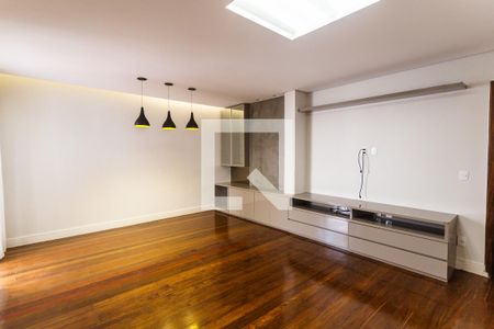 Sala de apartamento para alugar com 3 quartos, 122m² em Sion, Belo Horizonte