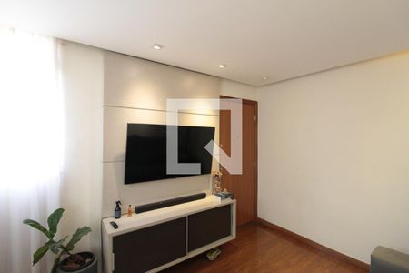 Sala de apartamento à venda com 2 quartos, 44m² em São João Batista, Belo Horizonte