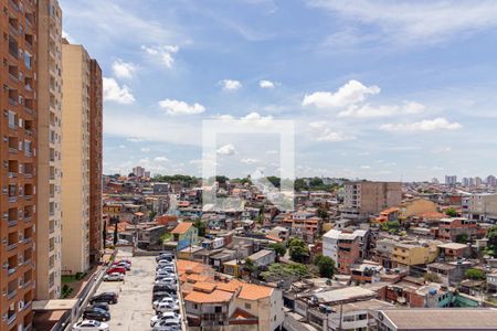 Vista da sala de apartamento à venda com 2 quartos, 47m² em São Pedro, Osasco